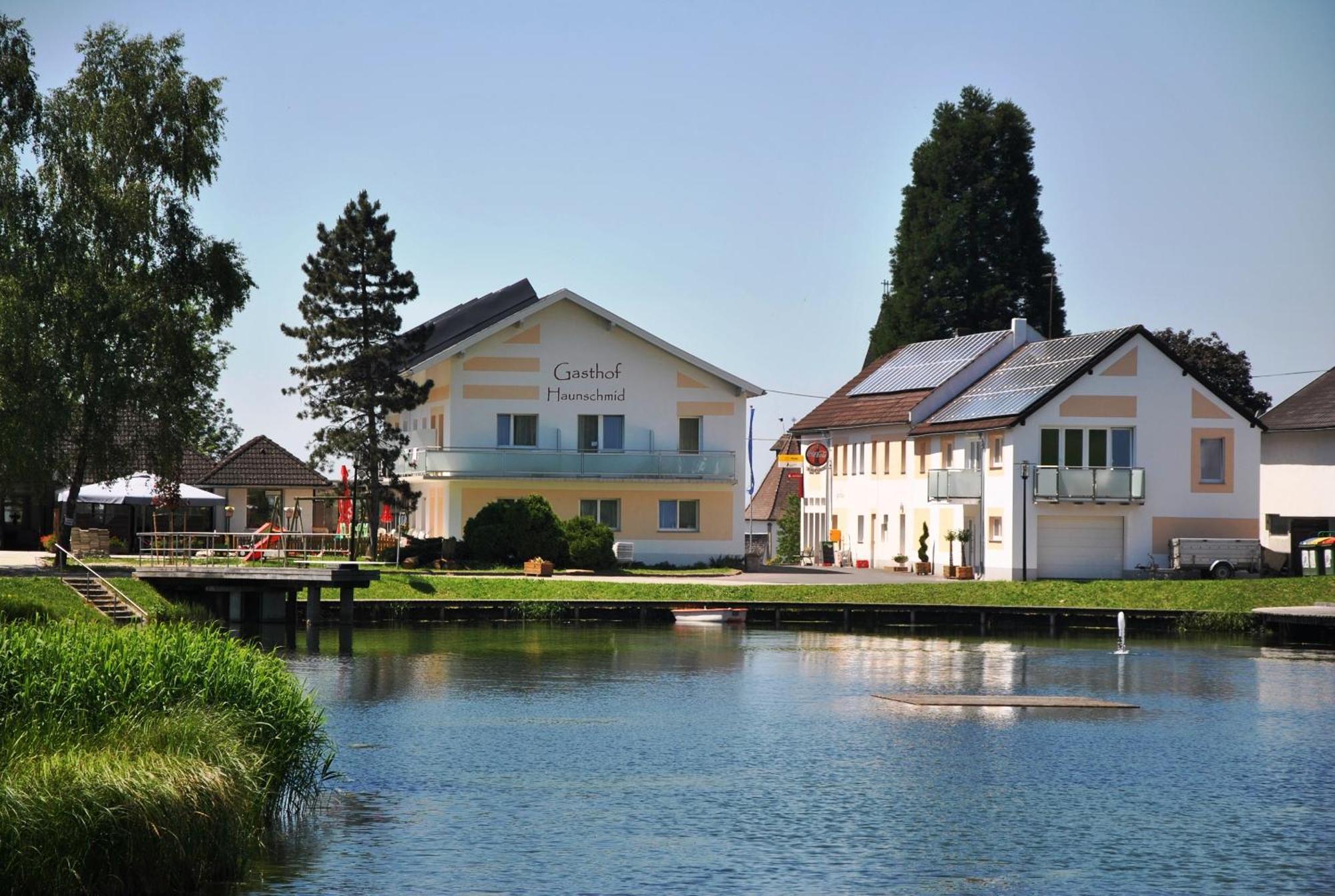 Gasthof Und Pension Haunschmid Rechberg Exterior photo